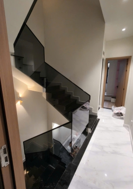 ĐƠN VỊ THI CÔNG CÂU THANG UY TÍN 2025