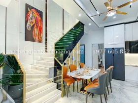 Lan Can Kính Tay Vịn Hợp Kim Nhôm